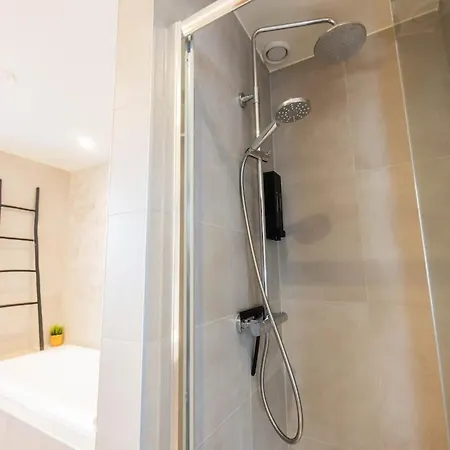 Prestige 70m2 Two-bedroom - Vw142a Apartmán