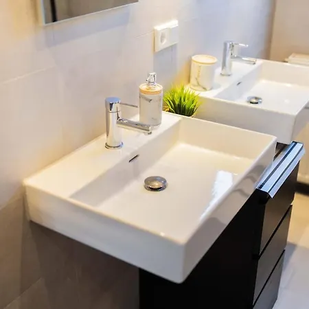 Prestige 70m2 Two-bedroom - Vw142a *